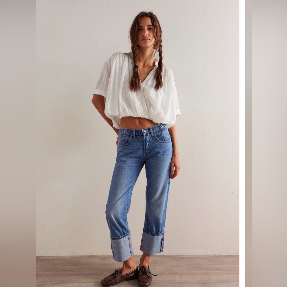We The Free / Free People Women’s Slim Shade Selvedge Straight Blue Jeans